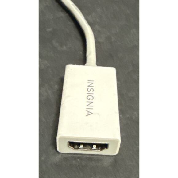 Insignia For Mac Mini DisplayPort to HDMI Adaptor 4K Ultra HD Tested - Picture 3 of 4